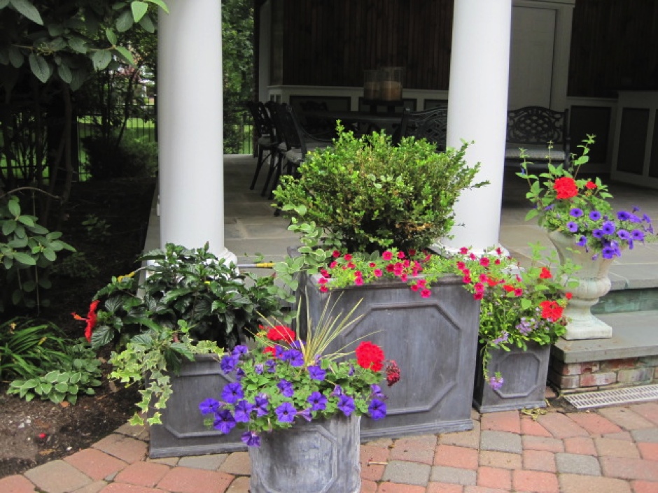 Poolhouse Planters